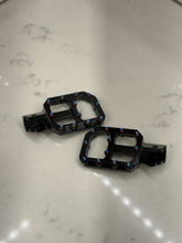 E-Moto Pegs