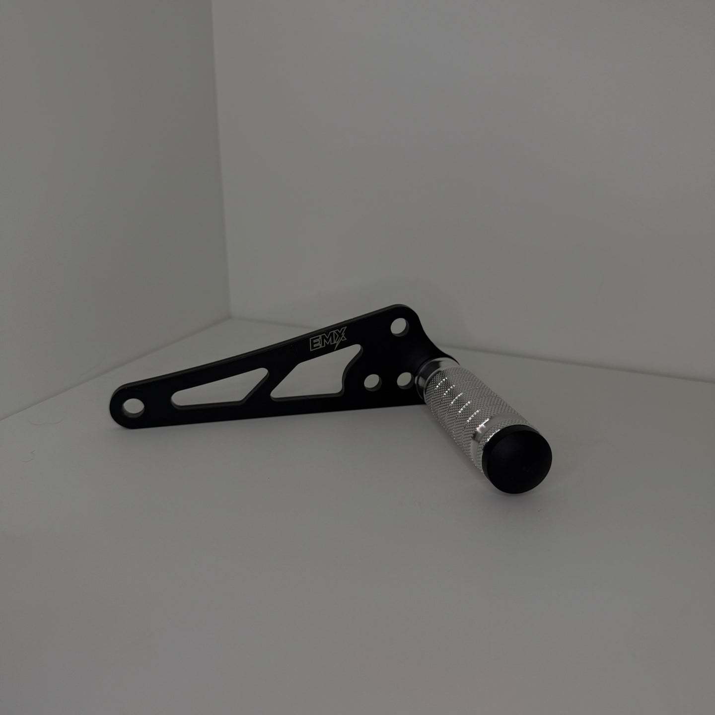 Talaria XXX Shift Lock
